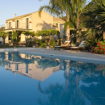 Baglio Sant'Andrea Bed & Breakfast Valderice Exterior foto