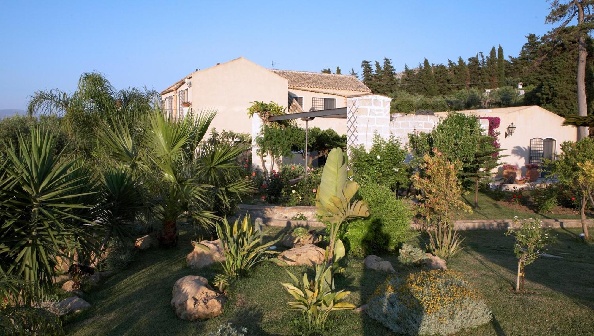 Baglio Sant'Andrea Bed & Breakfast Valderice Exterior foto