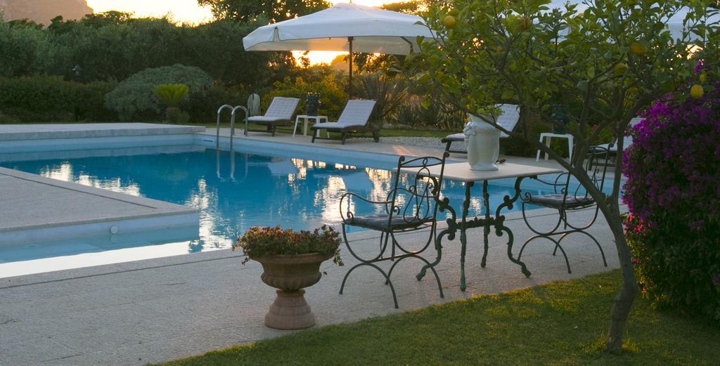 Baglio Sant'Andrea Bed & Breakfast Valderice Exterior foto